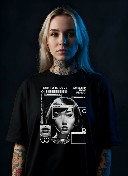 Techno is Love - Premium T-Shirt